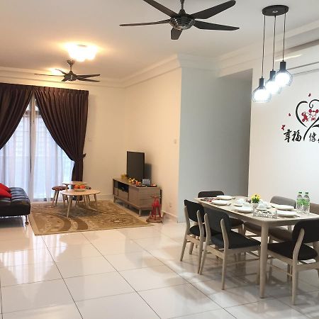 Paradigm Platino@Skudai Джохор Бахру Екстериор снимка